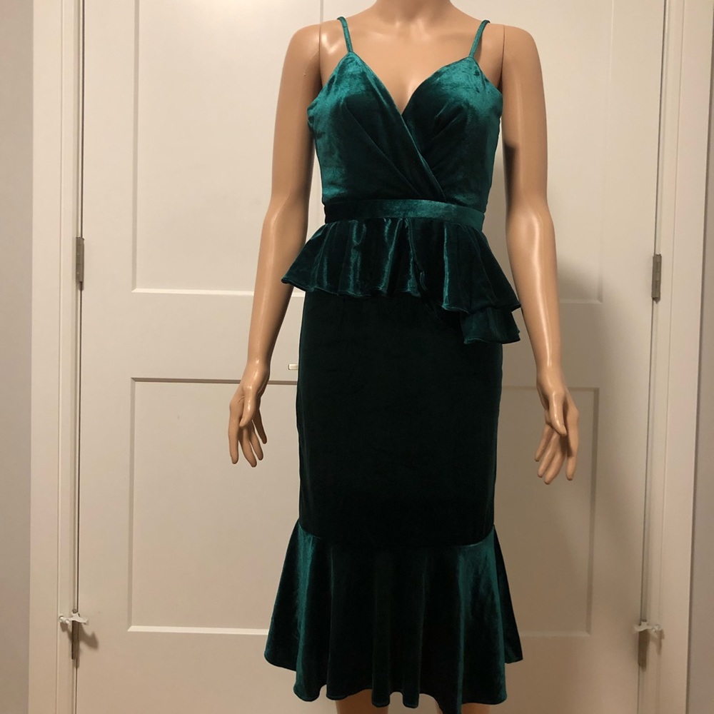 Yumi Kim Dominique Green Velvet Peplum Strappy Dress XSP - Picture 6 of 8